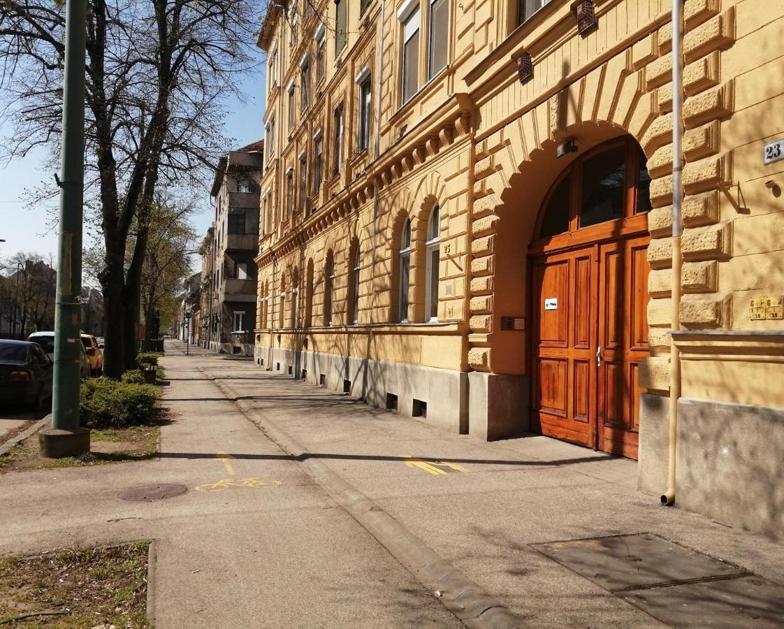 Hanna Apartman Szeged Exterior photo